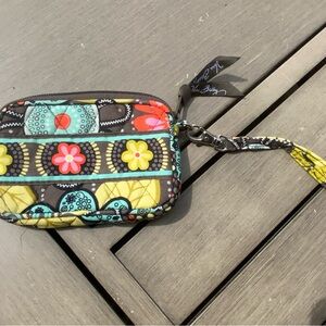 Vera Bradley Change Purse with Wrist Strap in Great Condition!  Like New!